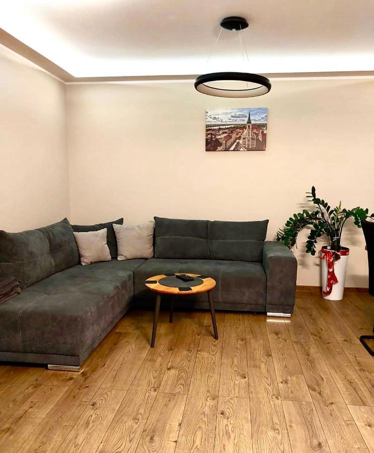 Apartament Sajowy Z Miejscem Postojowym W Garazu Podziemnym Apartment Stary Toruń Exterior foto